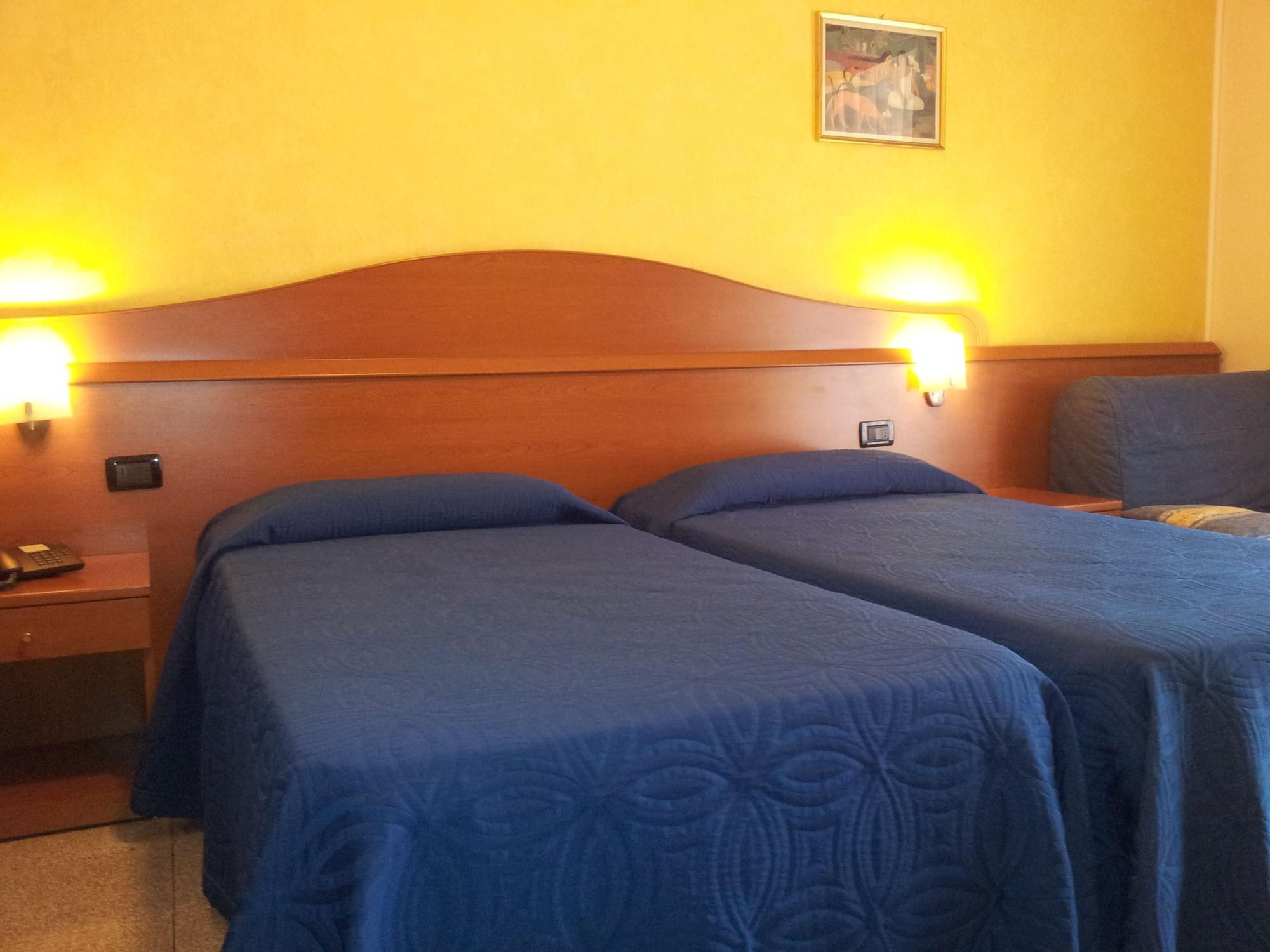 Hotel Aurora Μιλάνο Εξωτερικό φωτογραφία