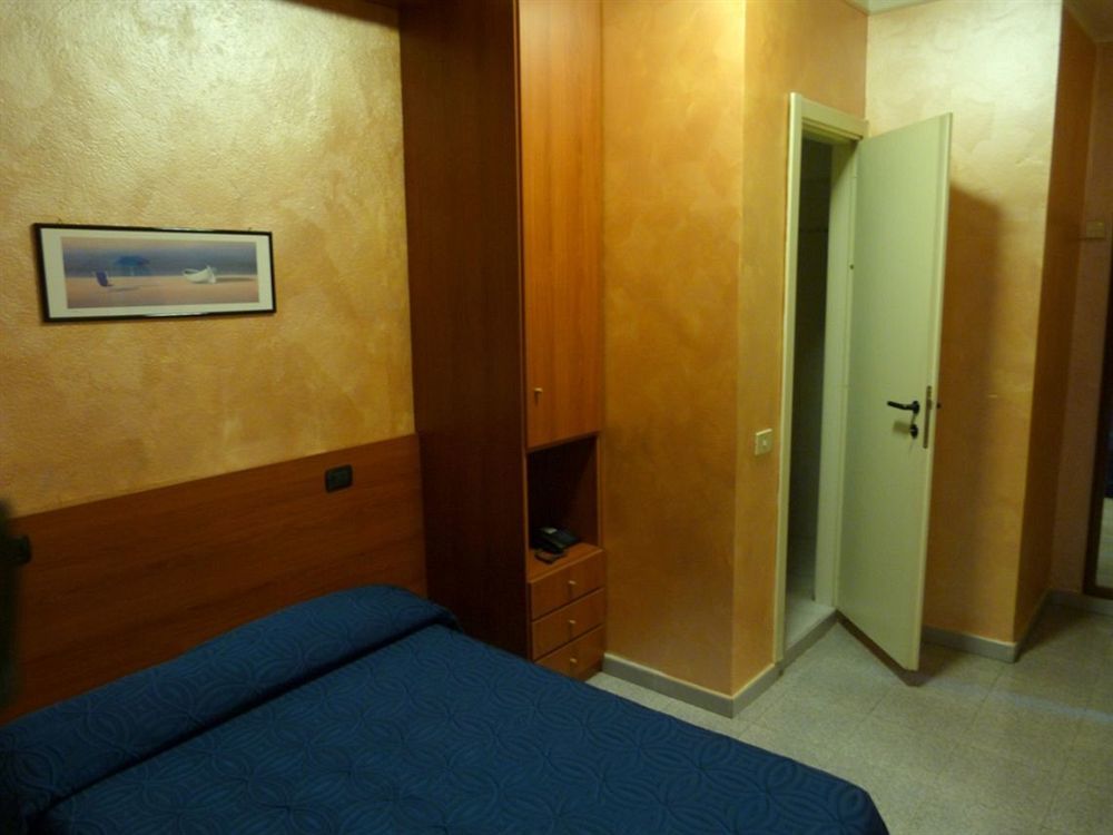 Hotel Aurora Μιλάνο Εξωτερικό φωτογραφία