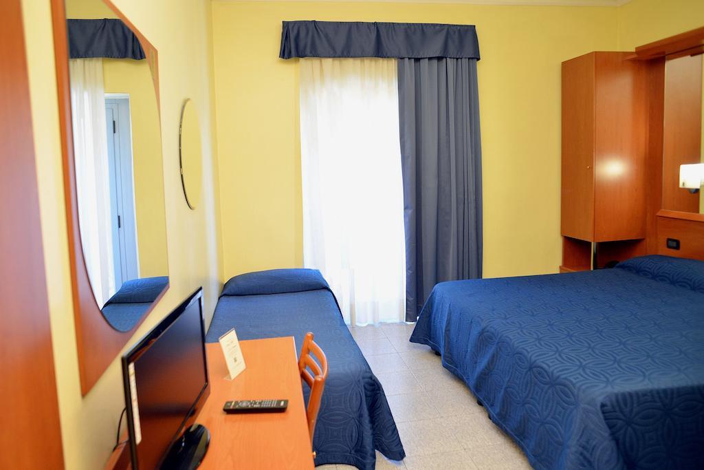 Hotel Aurora Μιλάνο Εξωτερικό φωτογραφία