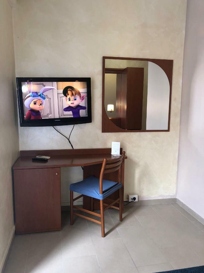 Hotel Aurora Μιλάνο Εξωτερικό φωτογραφία